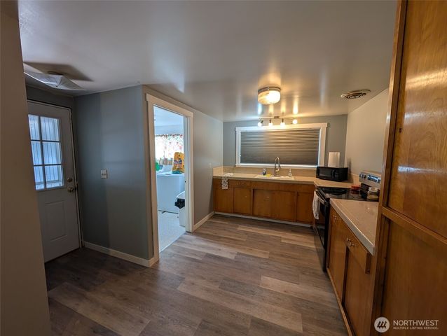 9291 W Belfair Valley Road, Bremerton, WA 98312