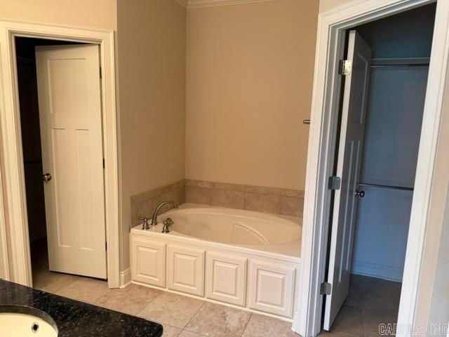 2425 EIGHTEEN Loop, Conway, AR 72034