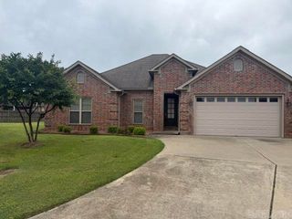 2425 EIGHTEEN Loop, Conway, AR 72034