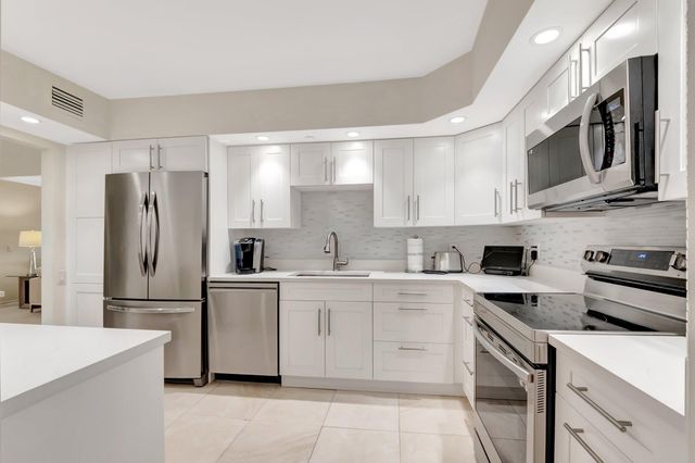 2667 N Ocean Boulevard 3050, Boca Raton, FL 33431