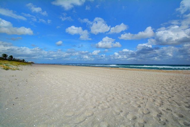2667 N Ocean Boulevard 3050, Boca Raton, FL 33431