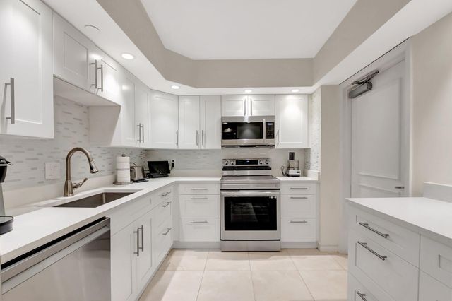 2667 N Ocean Boulevard 3050, Boca Raton, FL 33431