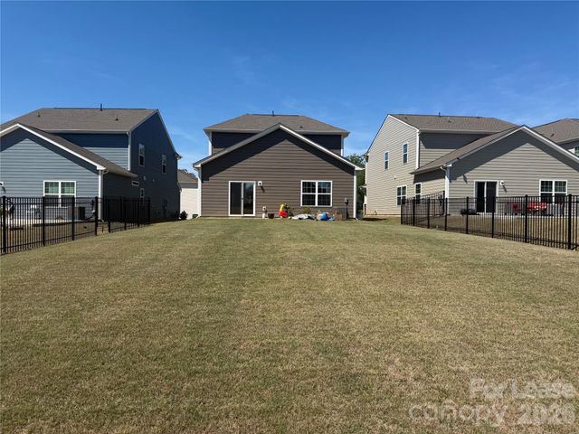 365 Runner Stone Lane, Fort Mill, SC 29715
