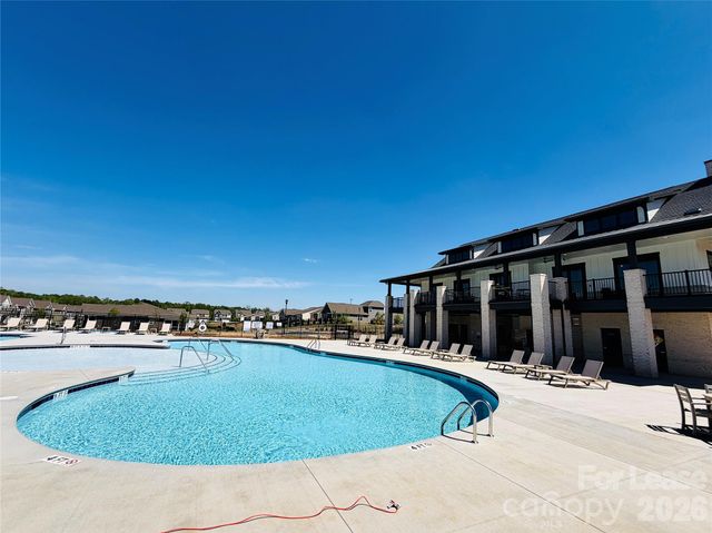 365 Runner Stone Lane, Fort Mill, SC 29715