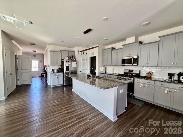 365 Runner Stone Lane, Fort Mill, SC 29715