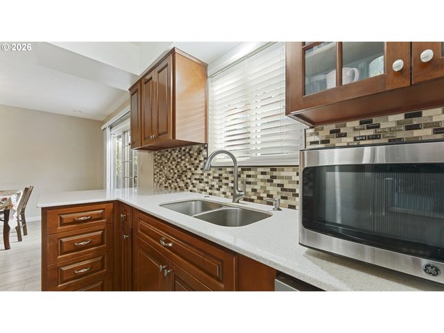 1400 Ne 172ND Ave, Portland, OR 97230