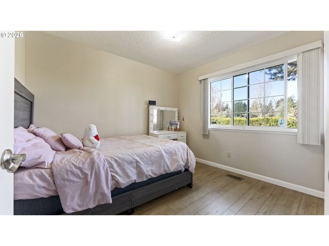 1400 Ne 172ND Ave, Portland, OR 97230