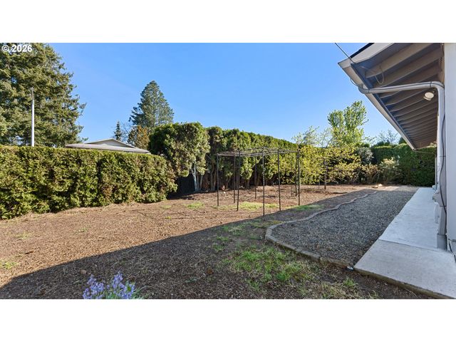 1400 Ne 172ND Ave, Portland, OR 97230