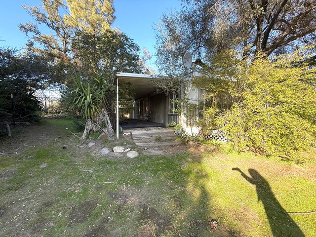 42751 N Fork Drive, Three Rivers, CA 93271