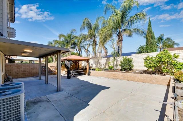 15440 Ramona Avenue, Fontana, CA 92336