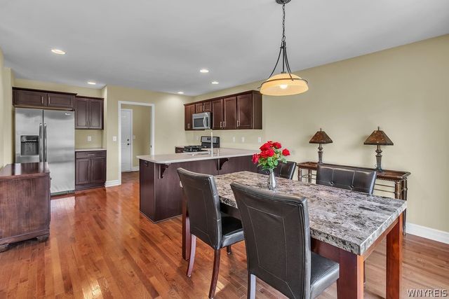 85 Cottagewood Lane, Grand Island, NY 14072