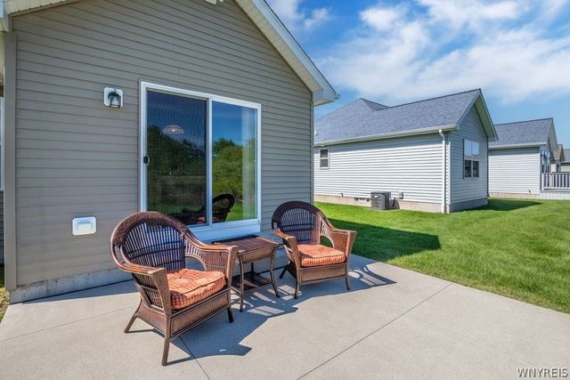 85 Cottagewood Lane, Grand Island, NY 14072