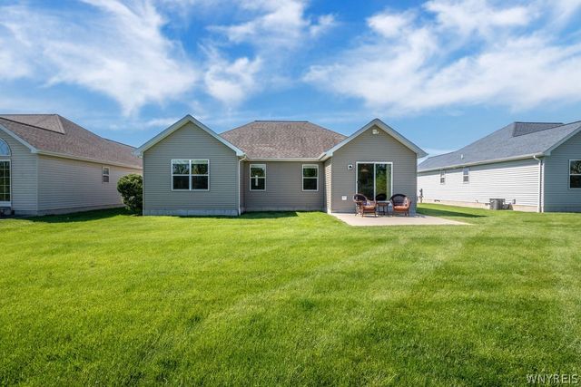 85 Cottagewood Lane, Grand Island, NY 14072