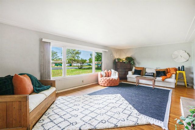 141 S Drake Road, Kalamazoo, MI 49009