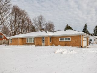 141 S Drake Road, Kalamazoo, MI 49009