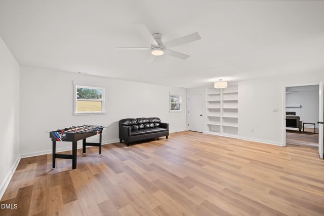 10 Winchester Court, Durham, NC 27707