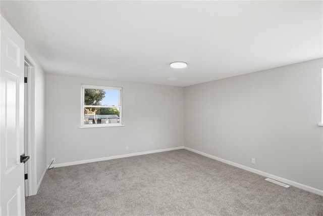 205 E Dogwood Street, Hobart, OK 73651