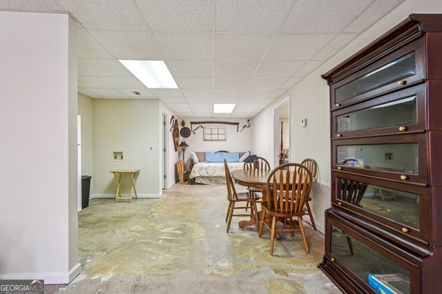 8 Tanglewood Road, Newnan, GA 30263