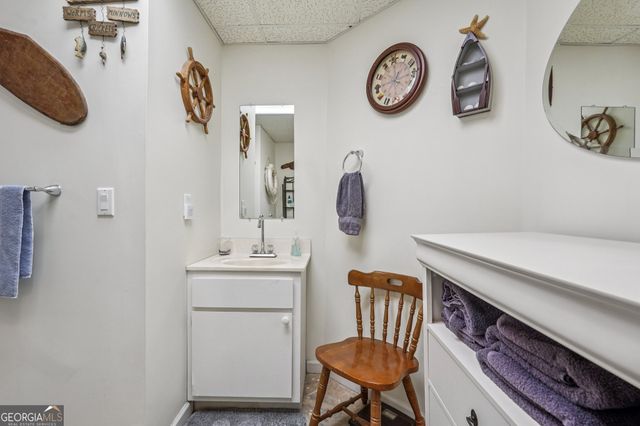 8 Tanglewood Road, Newnan, GA 30263