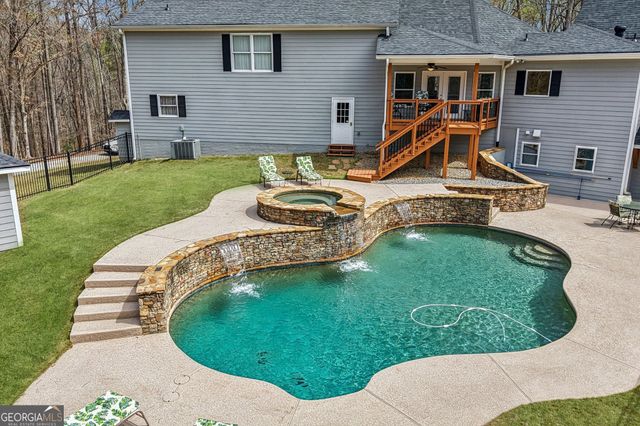 8 Tanglewood Road, Newnan, GA 30263