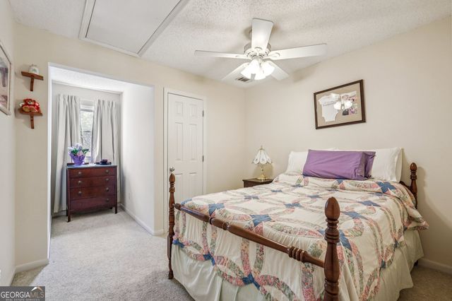 8 Tanglewood Road, Newnan, GA 30263