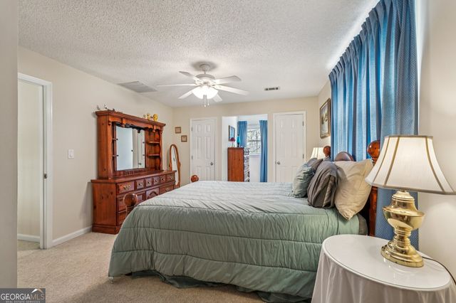 8 Tanglewood Road, Newnan, GA 30263