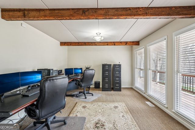 8 Tanglewood Road, Newnan, GA 30263