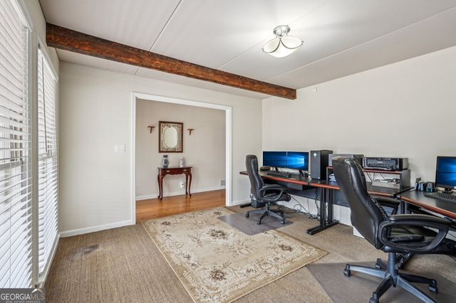 8 Tanglewood Road, Newnan, GA 30263