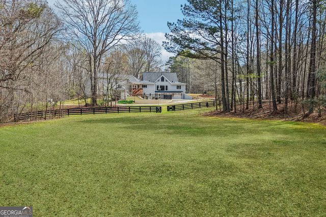 8 Tanglewood Road, Newnan, GA 30263