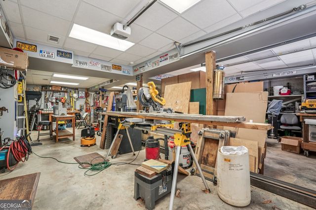 8 Tanglewood Road, Newnan, GA 30263