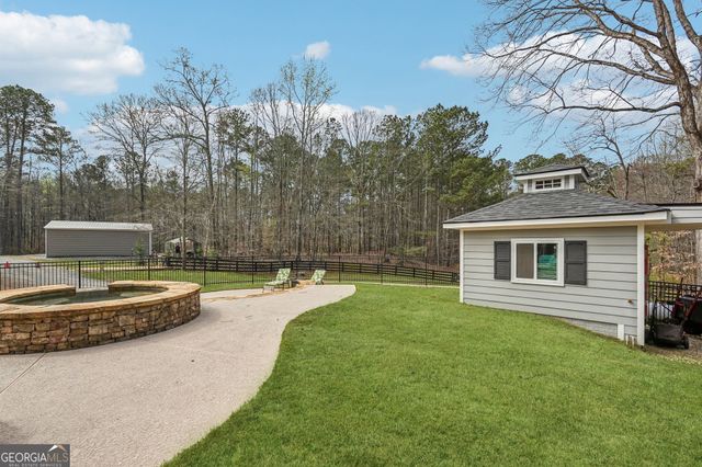 8 Tanglewood Road, Newnan, GA 30263