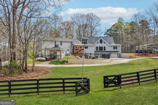 8 Tanglewood Road, Newnan, GA 30263