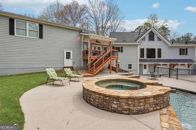 8 Tanglewood Road, Newnan, GA 30263