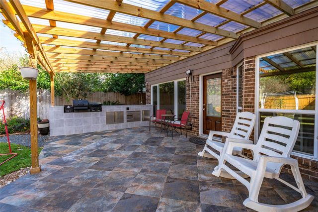 603 Chedworth Drive, Houston, TX 77062