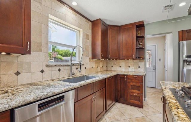 603 Chedworth Drive, Houston, TX 77062