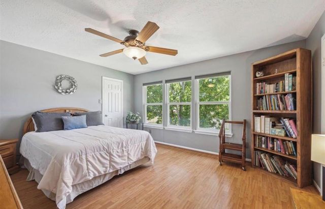 603 Chedworth Drive, Houston, TX 77062