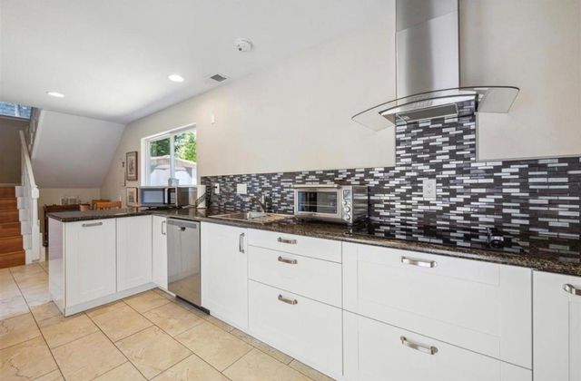 603 Chedworth Drive, Houston, TX 77062