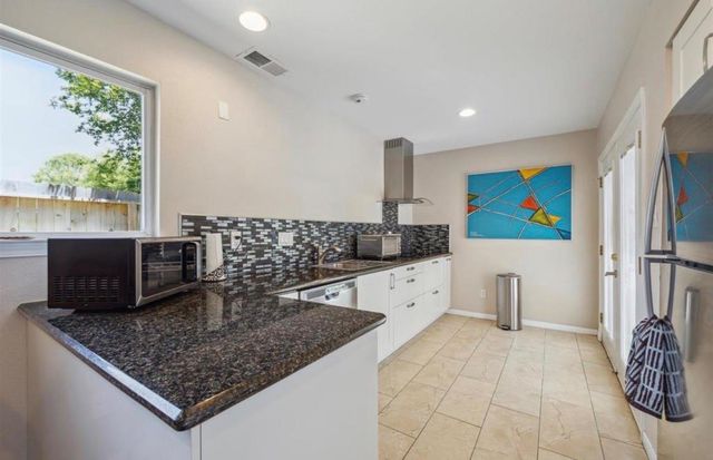 603 Chedworth Drive, Houston, TX 77062