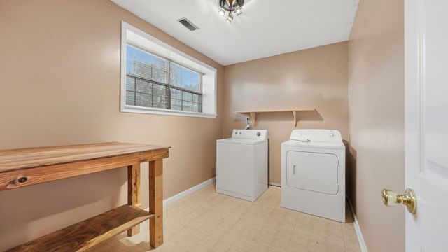 8231 Troubadour Way, Ooltewah, TN 37363