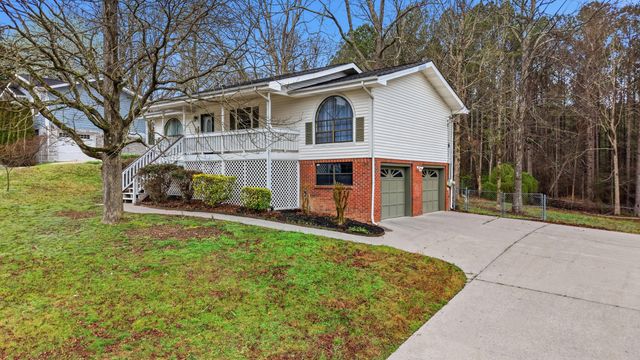 8231 Troubadour Way, Ooltewah, TN 37363