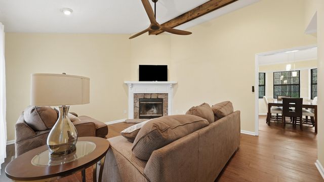 8231 Troubadour Way, Ooltewah, TN 37363