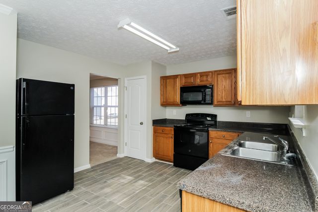 2403 Brookgate Way, Ellenwood, GA 30294