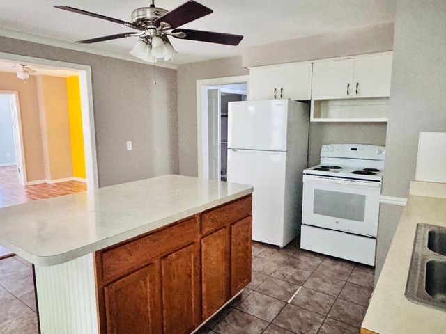 410 Floyd Street, Toledo, OH 43620