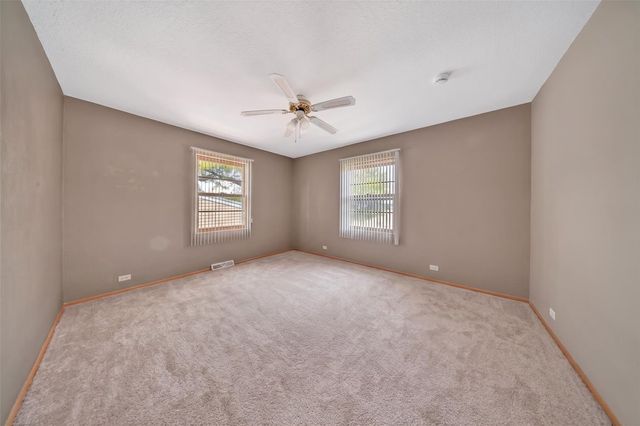 3105 Kenridge Terrace NE, Cedar Rapids, IA 52402