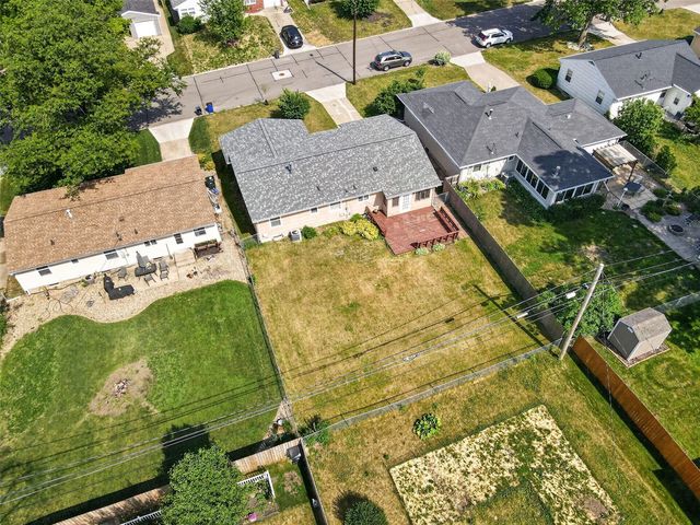 3105 Kenridge Terrace NE, Cedar Rapids, IA 52402