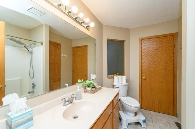 2607 Tuxedo Lane NW, Rochester, MN 55901