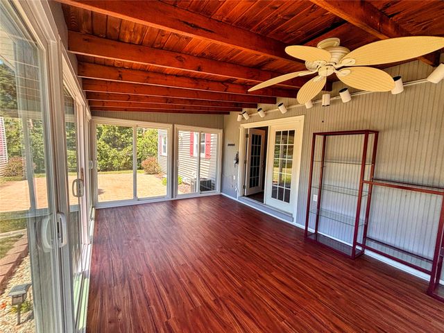 2708 PATIO Drive, Erie, PA 16506