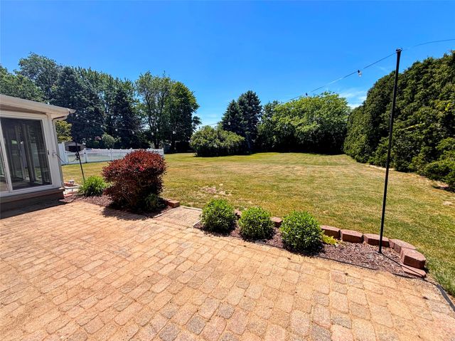 2708 PATIO Drive, Erie, PA 16506