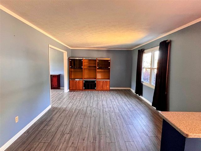 2708 PATIO Drive, Erie, PA 16506