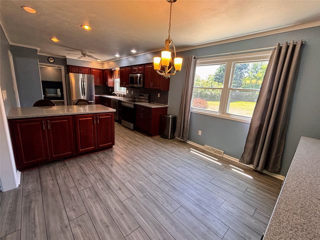 2708 PATIO Drive, Erie, PA 16506